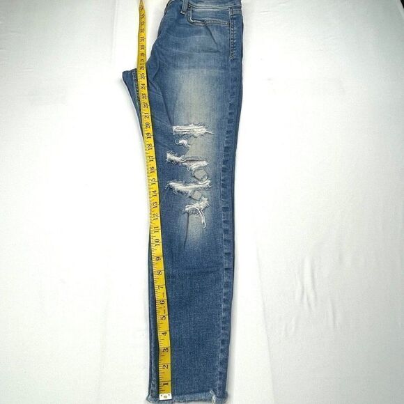 Joe's Jean Finn Skinny Ankle Distressed Jean in Gretchen - Picture 11 of 14